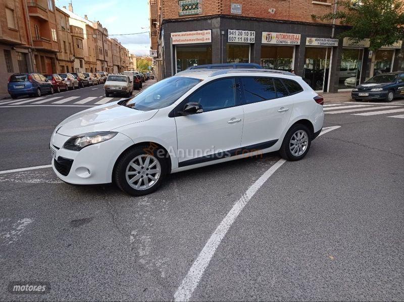 Renault Megane Sport Tourer Emotion 2011 dCi 110 eco2 de 2011 con 149.533 Km por 7.900 EUR. en La Rioja