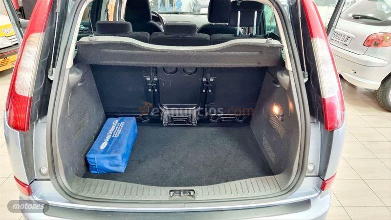 Ford Focus C-Max 1.8 TDCi Ghia de 2006 con 197.000 Km por 4.450 EUR. en Malaga