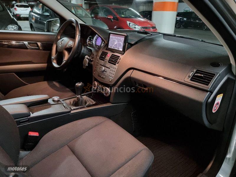 Mercedes Clase C C 200 CDI Blue Effic. Elegance Estate de 2010 con 234.000 Km por 8.999 EUR. en Madrid