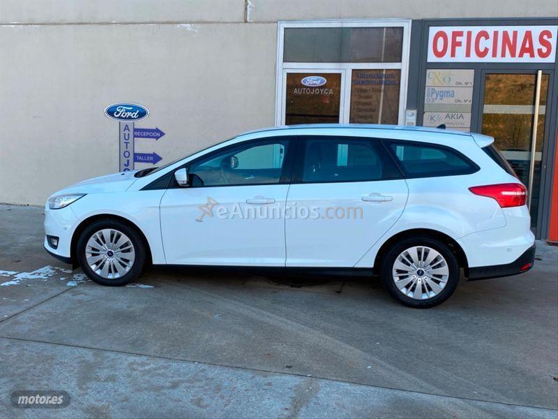 Ford Focus 1.0 Ecoboost ASS 92kW Business Sportb. de 2017 con 132.000 Km por 11.500 EUR. en Valladolid