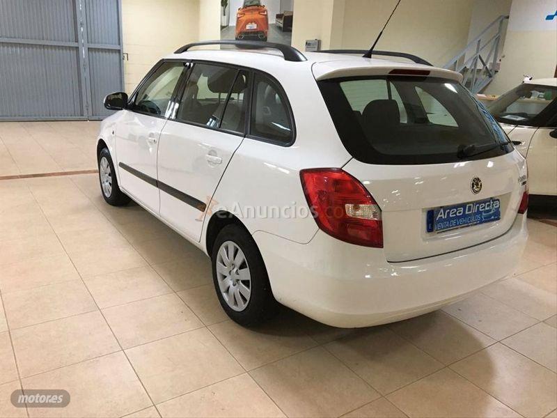 Skoda Fabia Combi 1.4 TDi 80cv Young de 2009 con 206.000 Km por 3.900 EUR. en Cordoba
