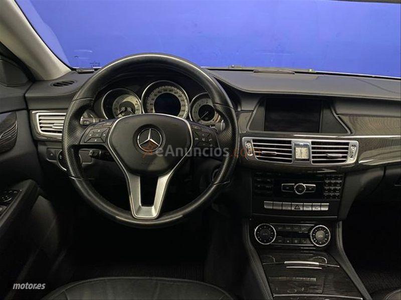 Mercedes Clase CLS CLS 350 CDI 4MATIC BE Shooting Brake de 2013 con 255.970 Km por 18.999 EUR. en Malaga