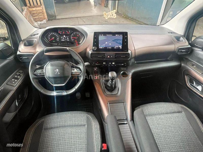Peugeot Rifter GT Standard BlueHDi 96kW de 2021 con 13.000 Km por 27.500 EUR. en La Coruna