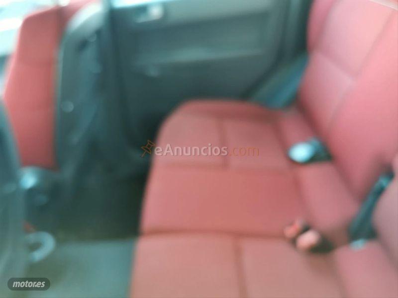 Mitsubishi Colt 1.3 16v Inform de 2005 con 130.000 Km por 2.900 EUR. en Barcelona