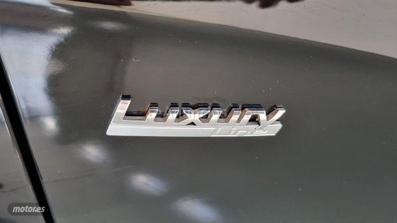 BMW Serie 3 318d Touring de 2016 con 140.000 Km por 18.900 EUR. en Valladolid