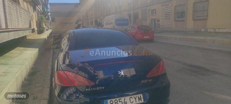 Peugeot 307 CC 1.6 16v de 2004 con 176.400 Km por 2.990 EUR. en Alicante