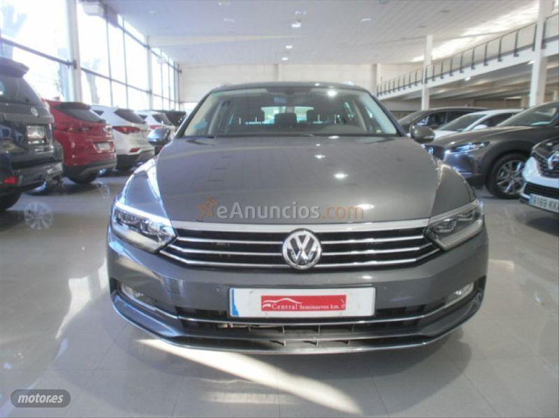 Volkswagen Passat Variant Sport 2.0 TDI 110kW150CV BMT de 2016 con 74.000 Km por 22.500 EUR. en Alava