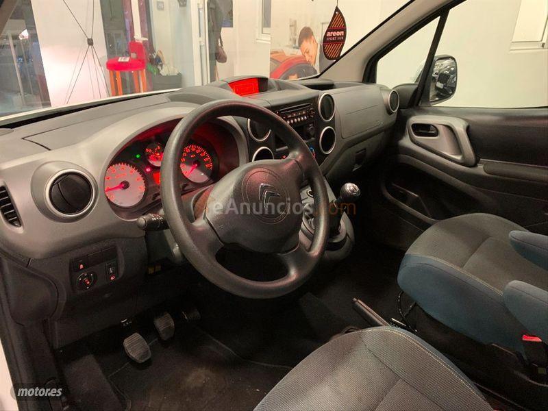 Citroen Berlingo Talla M BlueHDi 100 SHINE de 2018 con 83.000 Km por 12.900 EUR. en Barcelona