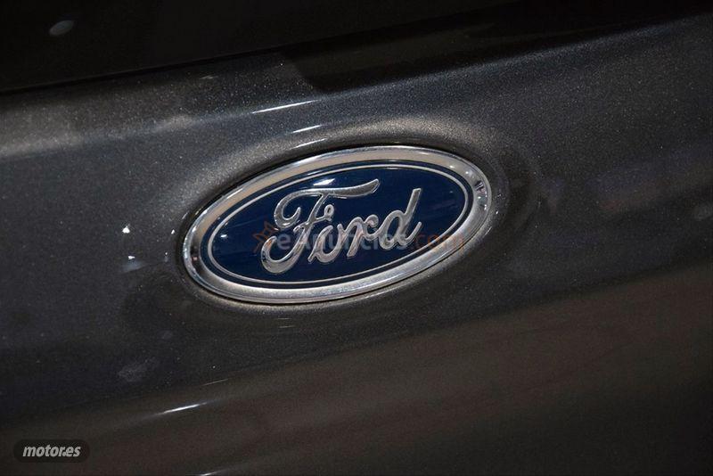 Ford Tourneo Courier 1.0 EcoBoost 74kW 100CV Sport de 2018 con 26.258 Km por 17.600 EUR. en Valencia