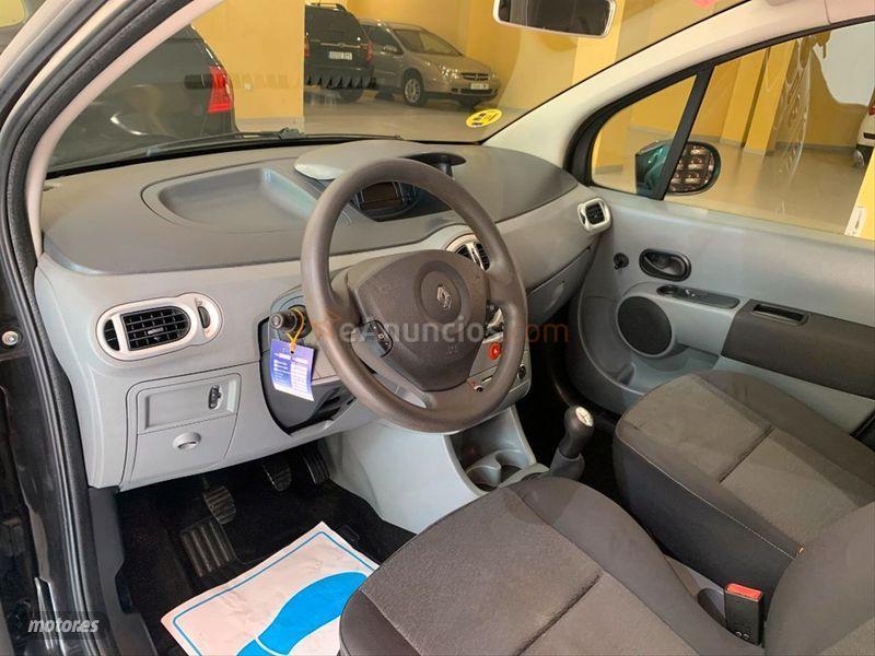 Renault Grand Modus Evolution dCi 90 eco2 de 2012 con 120.000 Km por 5.450 EUR. en Valencia