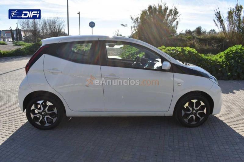 Toyota Aygo 1.0 70 xplay 