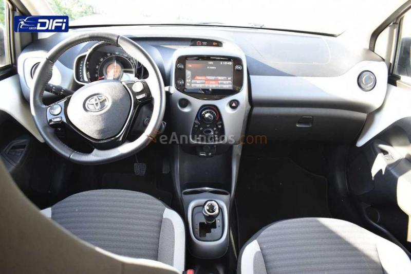 Toyota Aygo 1.0 70 xplay 
