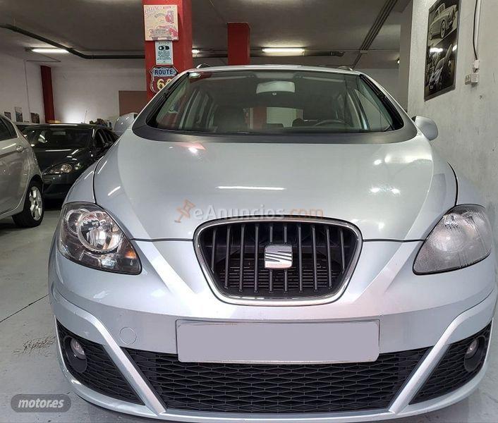 Seat Altea XL 1.6 TDI 105cv EEcomotive Style de 2013 con 109.000 Km por 7.480 EUR. en Tenerife