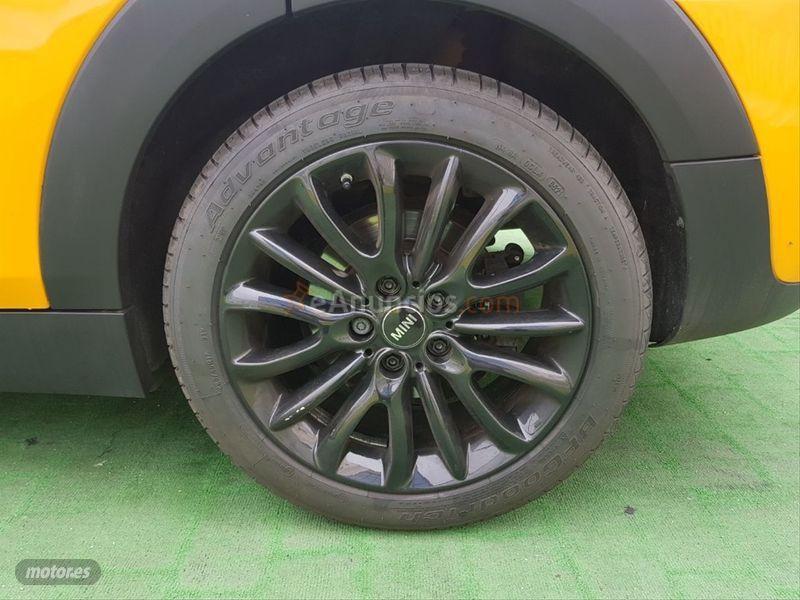 Mini Clubman COOPER SD de 2017 con 92.400 Km por 17.990 EUR. en Madrid