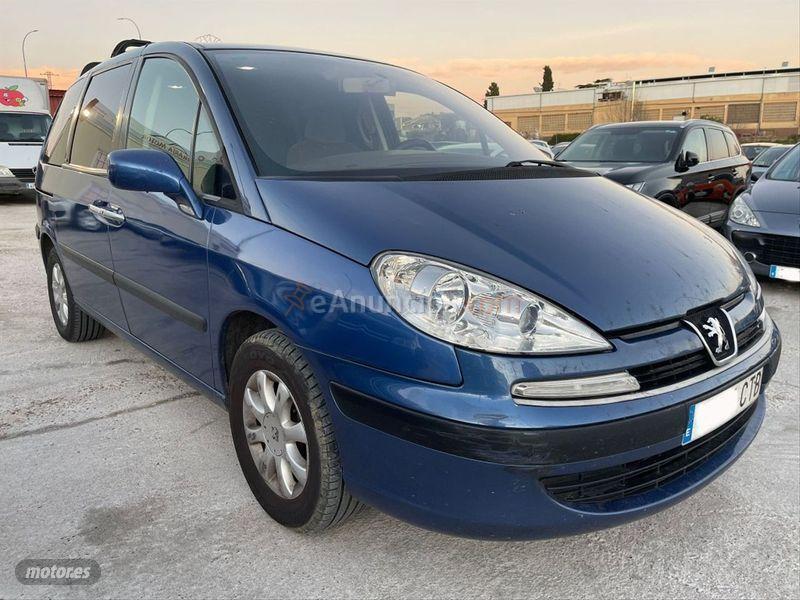 Peugeot 807 ST 2.0 HDI de 2004 con 307.278 Km por 2.999 EUR. en Madrid