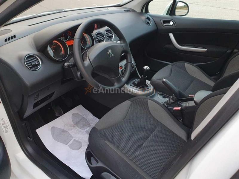 Peugeot 308 SW Premium 1.6 VTi 120 