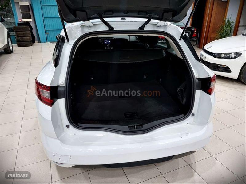 Renault Megane Sp. Tourer Tech Ro. En. dCi 66kW 90CV de 2017 con 160.000 Km por 11.800 EUR. en Sevilla