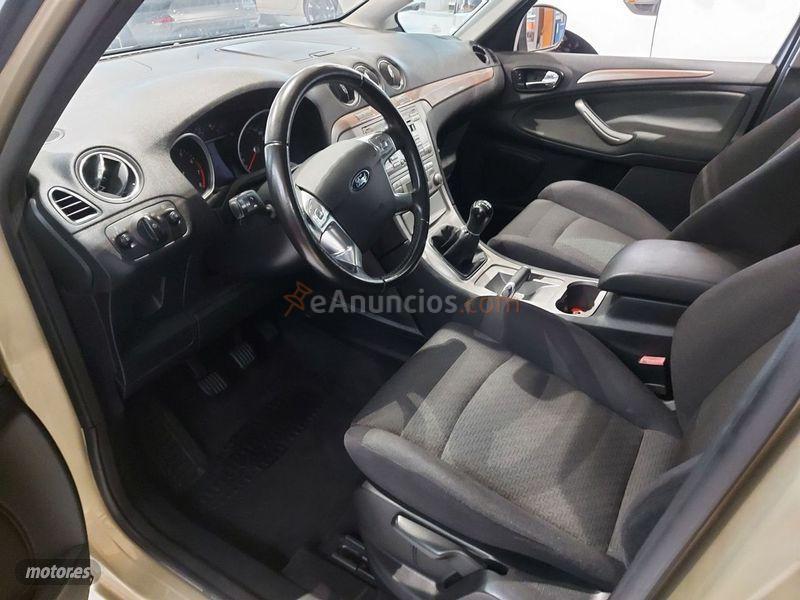 Ford S-Max 2.0 Trend de 2006 con 132.031 Km por 6.950 EUR. en Burgos