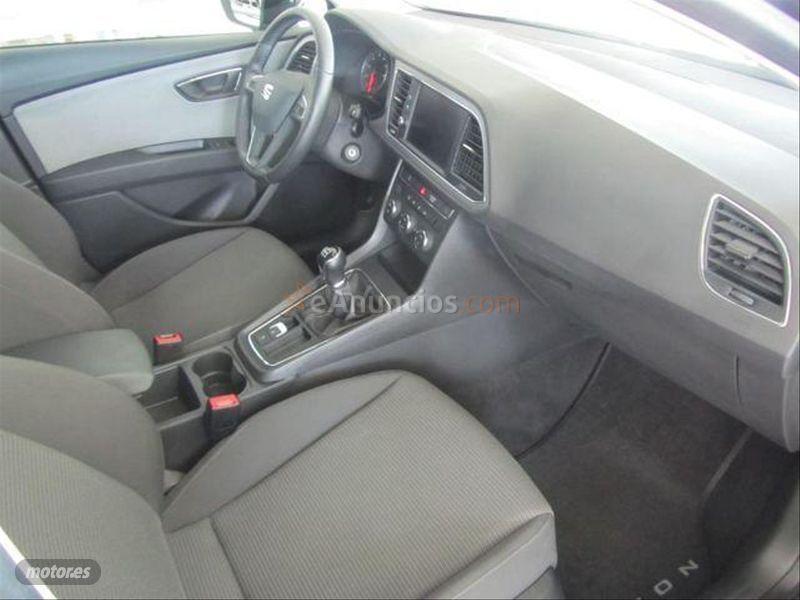 Seat Leon ST 1.6 TDI 85kW 115CV StSp Style de 2019 con 77.093 Km por 16.490 EUR. en Madrid