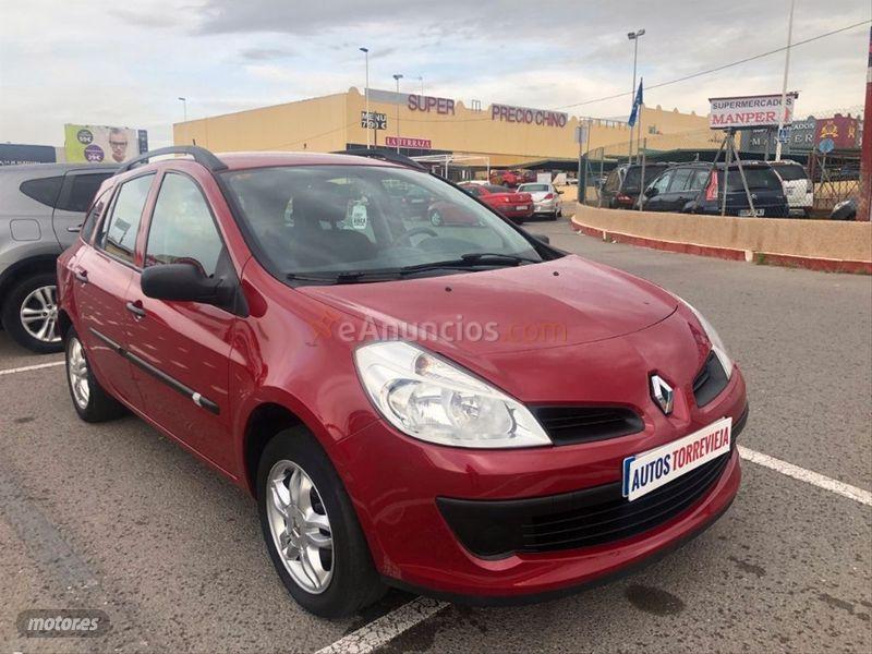 Renault Clio Grand Tour Authentique 1.2 16v 75 eco2 de 2008 con 159.000 Km por 4.950 EUR. en Alicante