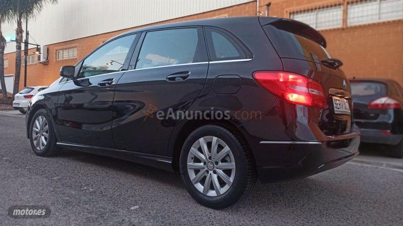 Mercedes Clase B B 180 Sport de 2014 con 27.000 Km por 15.800 EUR. en Malaga