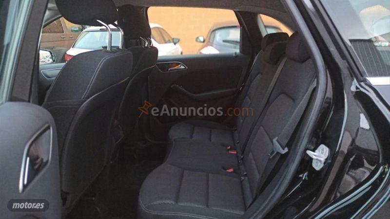 Mercedes Clase B B 180 Sport de 2014 con 27.000 Km por 15.800 EUR. en Malaga
