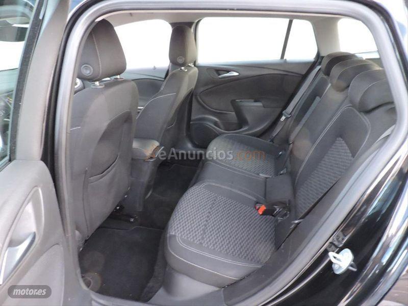Opel Astra 1.6 CDTi 81kW 110CV Business  ST de 2017 con 140.368 Km por 10.800 EUR. en La Rioja