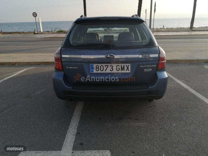 Subaru Outback 2.0 d limited plus de 2009 con 205.000 Km por 4.500 EUR. en Alicante