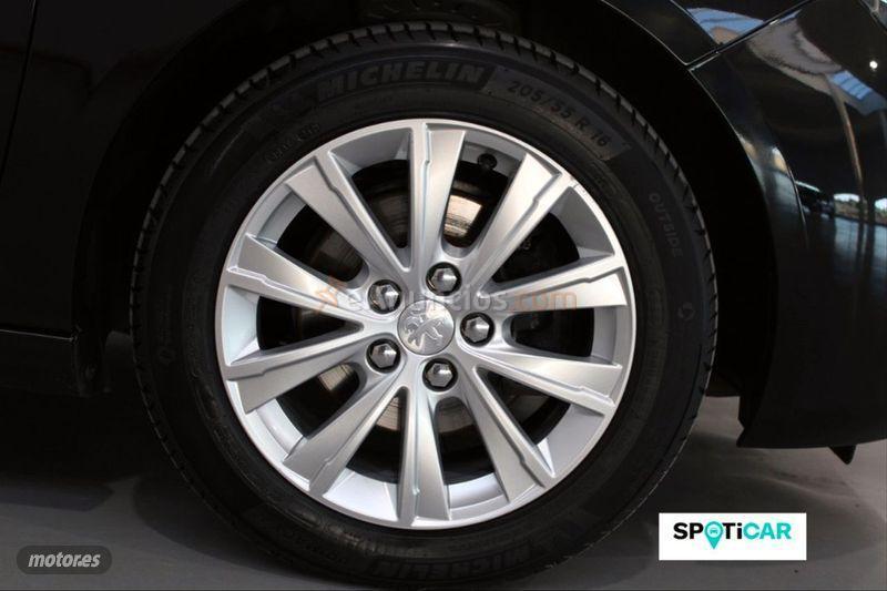 Peugeot 308 SW Style 1.5 BlueHDi 96KW 130CV de 2018 con 62.970 Km por 16.950 EUR. en Madrid