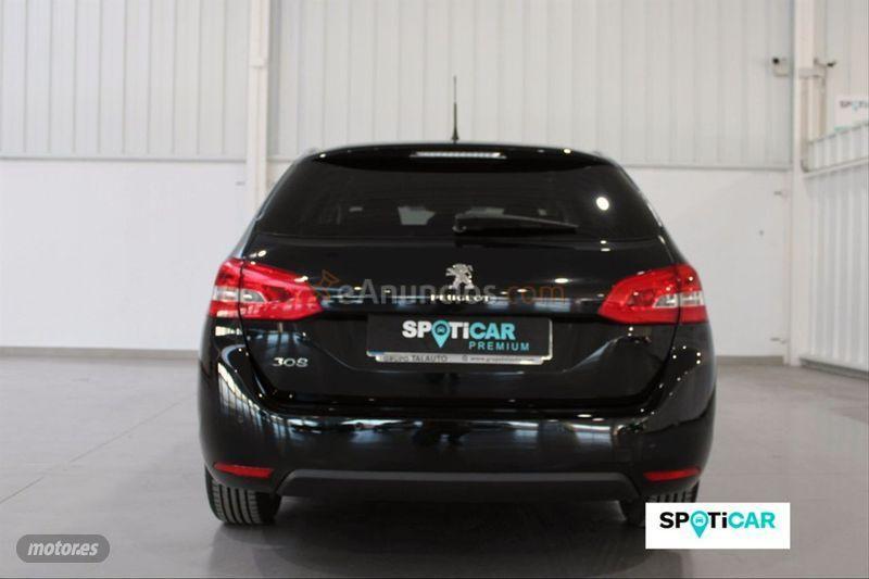 Peugeot 308 SW Style 1.5 BlueHDi 96KW 130CV de 2018 con 62.970 Km por 16.950 EUR. en Madrid