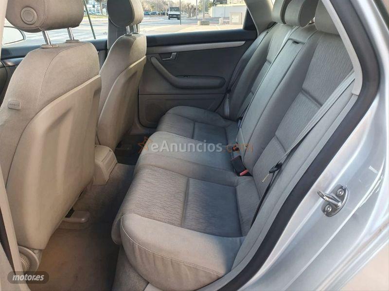 Audi A4 2.0 TDI Avant de 2005 con 270.000 Km por 3.890 EUR. en Murcia