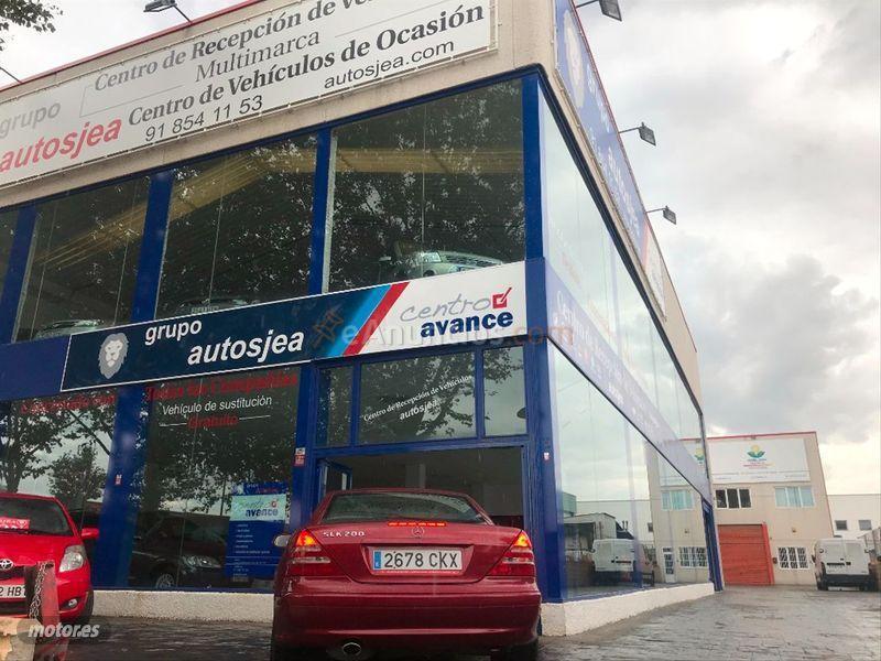 Mercedes Clase SLK SLK 200 K Final Edition de 2003 con 234.237 Km por 6.990 EUR. en Madrid