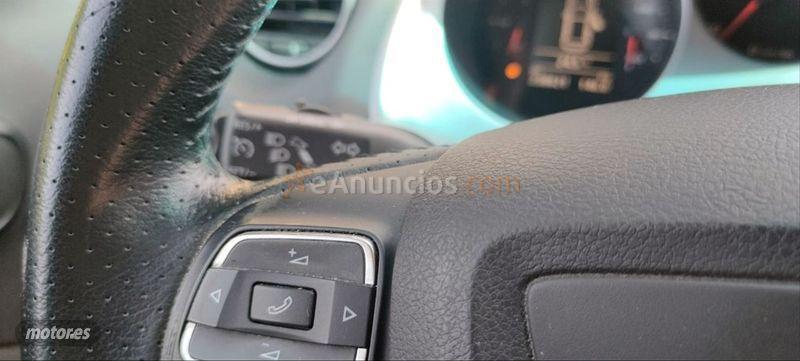 Seat Altea Freetrack 1.6 TDI 105cv 2WD de 2012 con 238.000 Km por 6.400 EUR. en Navarra