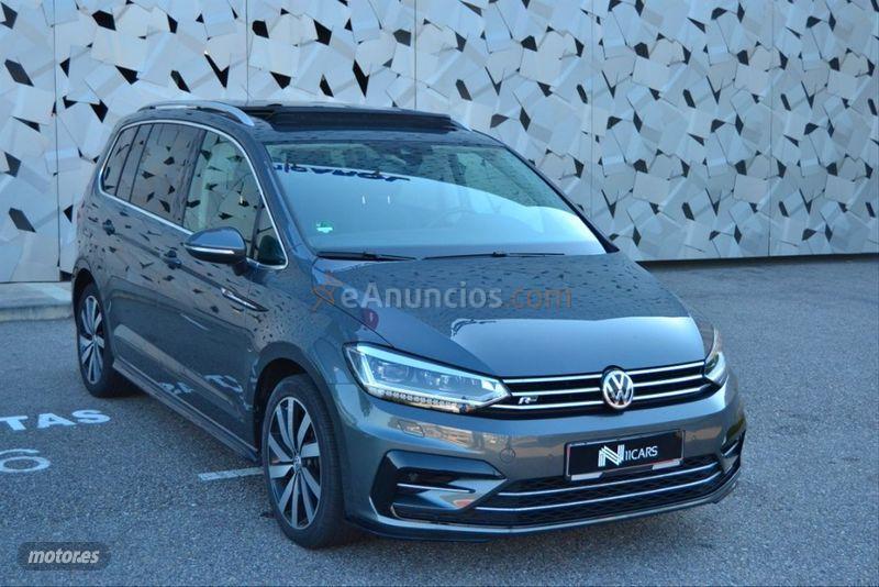 Volkswagen Touran Sport 2.0 TDI SCR 150CV BMT DSG de 2016 con 85.500 Km por 25.600 EUR. en Pontevedra