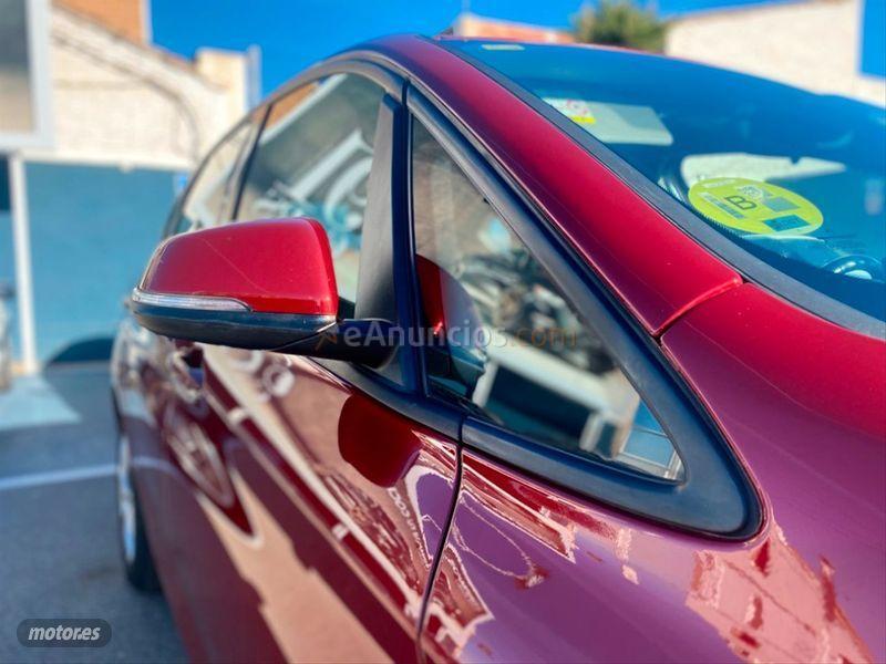 BMW Serie 2 216d de 2016 con 87.600 Km por 17.990 EUR. en Valencia