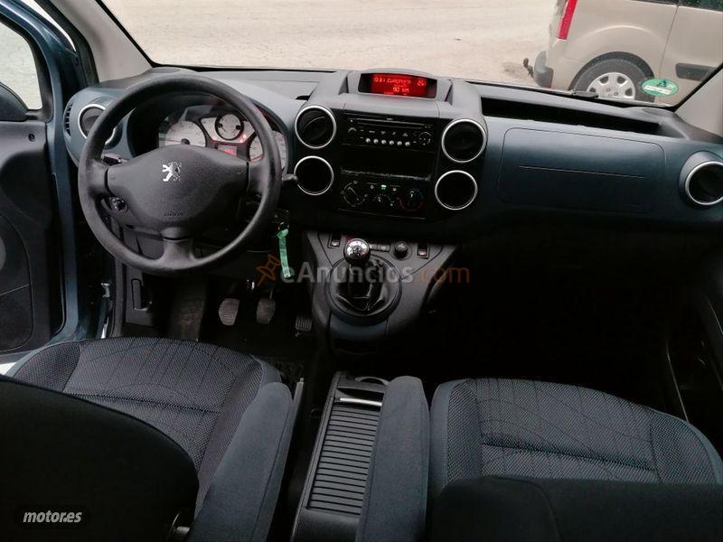 Peugeot Partner Tepee Premium 1.6 HDi 110cv FAP de 2010 con 141.125 Km por 8.499 EUR. en Murcia