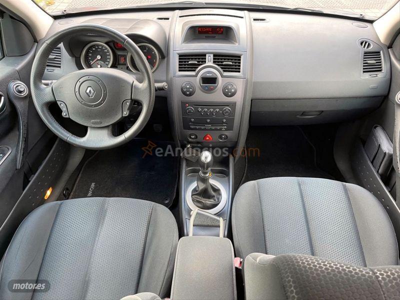 Renault Megane GRAND TOUR CONFORT EXPRESSION 1.9DCI de 2006 con 183.000 Km por 4.000 EUR. en Guipuzcoa