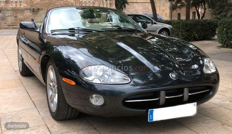 Jaguar XK XK8 CONVERTIBLE de 2001 con 124.000 Km por 14.500 EUR. en Madrid