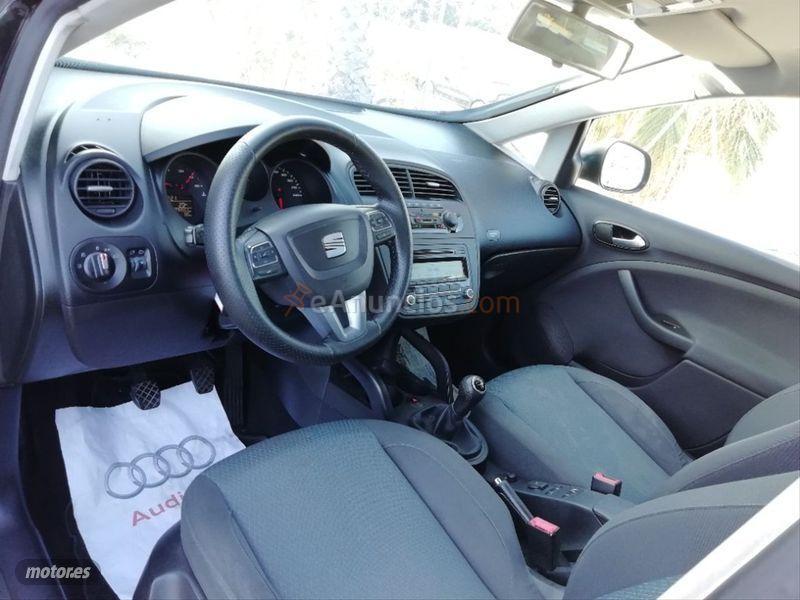 Seat Altea XL 1.6 TDI 105cv EEcomotive Reference de 2012 con 110.000 Km por 4.700 EUR. en Alicante