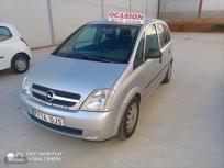 Opel Meriva Cosmo 1.7 CDTi de 2005 con 300.000 Km por 1.300 EUR. en Cordoba