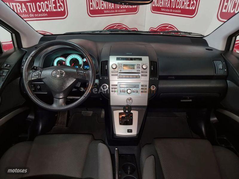 Toyota Corolla Verso 1.8 VVTi Sol MMT de 2007 con 85.914 Km por 7.200 EUR. en Tarragona