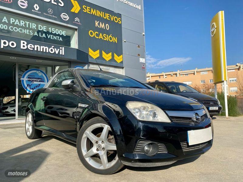 Opel Tigra Sport 1.3 CDTi de 2007 con 121.300 Km por 3.960 EUR. en Toledo