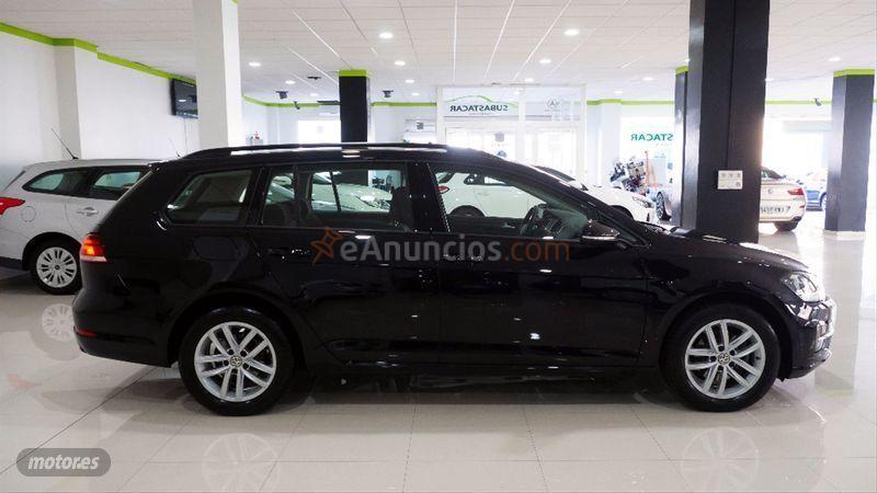 Volkswagen Golf Advance 1.6 TDI 85kW 115CV Variant de 2018 con 26.870 Km por 17.500 EUR. en Sevilla