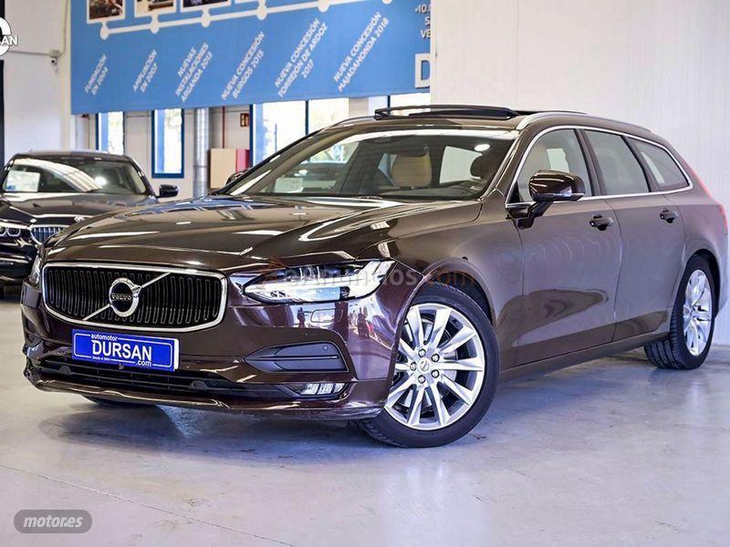 Volvo V 90 2.0 D5 AWD Momentum Auto de 2018 con 88.669 Km por 32.500 EUR. en Madrid