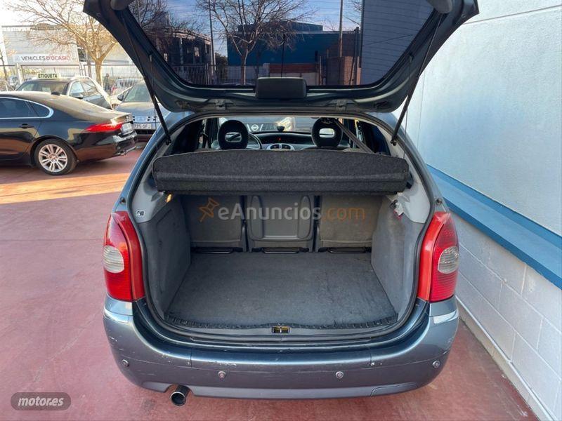 Citroen Xsara Picasso 1.6 HDi 92 Exclusive de 2007 con 171.571 Km por 3.850 EUR. en Barcelona