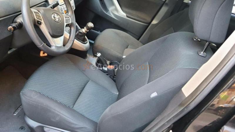 Toyota Verso 2.0 D4D 7Plazas 126cv 