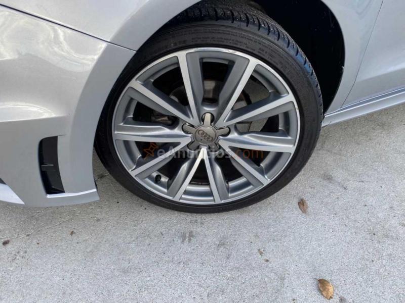 Audi A1  Sportback 1.4 TDI 90CV s line único dueño nacional 