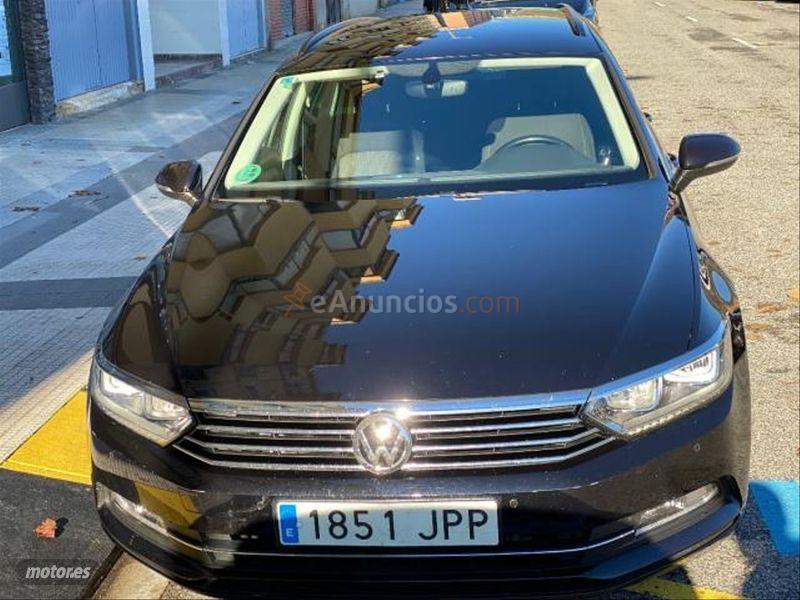 Volkswagen Passat Variant 2.0 TDI 150cv Advance BMT DSG de 2014 con 145.000 Km por 17.800 EUR. en Navarra