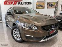 Volvo V 60 2.0 D3 Kinetic de 2016 con 61.000 Km por 19.990 EUR. en Malaga