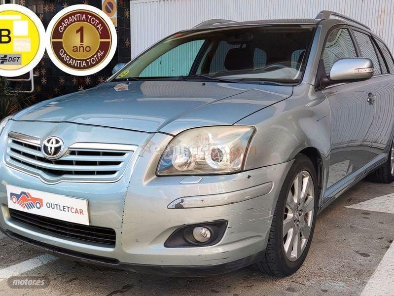Toyota Avensis 2.0 D4D Sol Wagon de 2008 con 186.000 Km por 3.700 EUR. en Barcelona